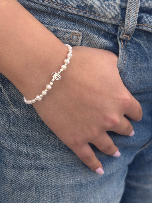 צמיד פנינים ותליון חמסה עם זרקון עשוי כסף 925