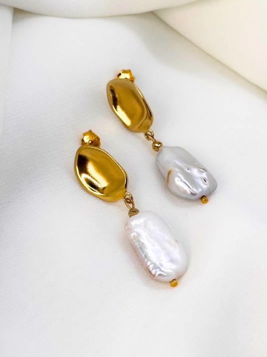 עגיל מלאני - עגיל צמוד כסף 925 מרוקע עם תליון פנינה מלבנית