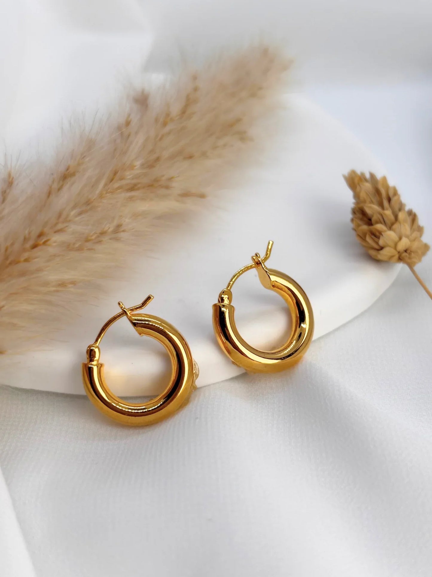 עגיל חישוק צ'אנקי מדיום - כסף 925 - M.Bren